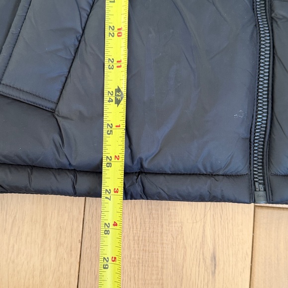 *NWT* American Eagle AE Puffer Vest - Picture 6 of 7